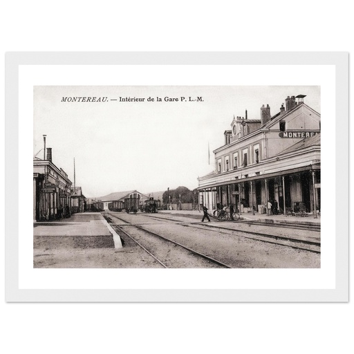 Montereau -Interieur de la Gare P.L.M