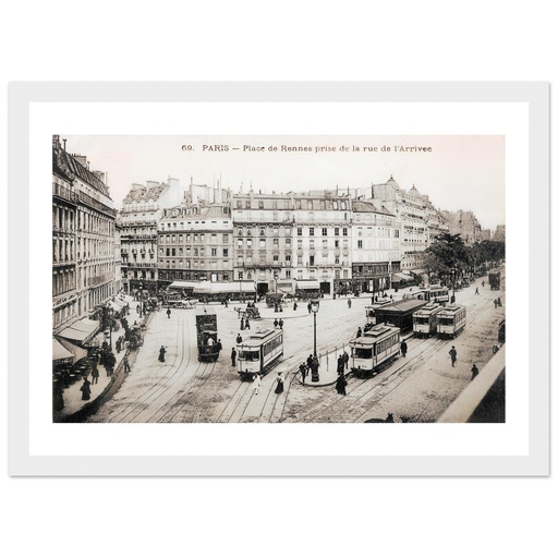 Paris - Place de Rennes Pris de la rue de l 'arrivee
