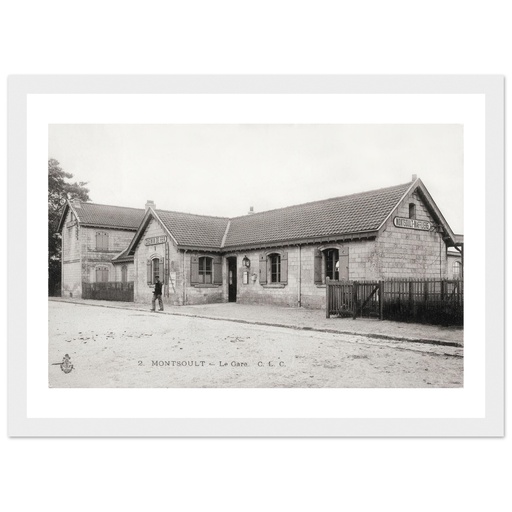 Monsoult - La Gare