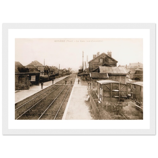 Arneke (Nord) - la Gare (vue d'ensemble)