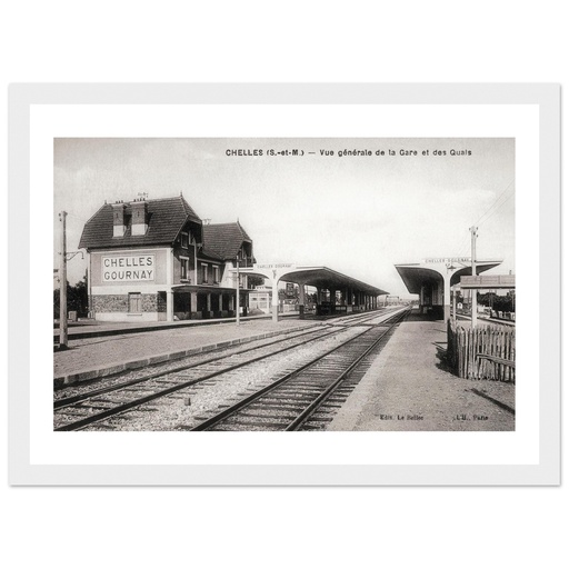 Chelles (S-et-M) - Vue générale de la gare et des quais