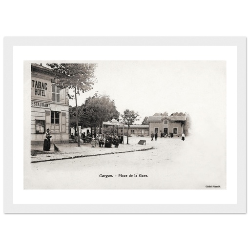 Gargan - Place de la Gare, Livry-Gargan