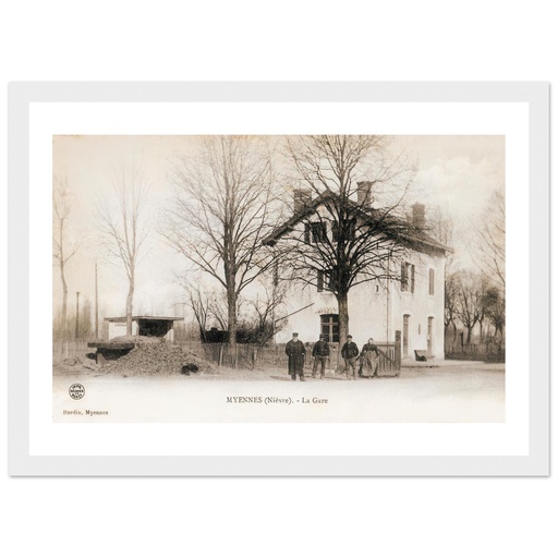 Myenne - ( Nievres) - La gare
