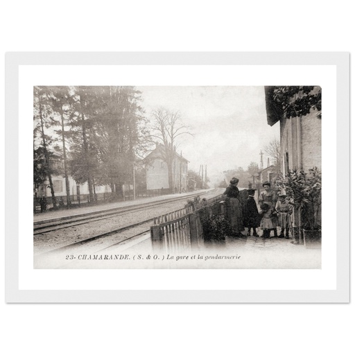 Chamarande - La Gare et la Gendarmerie