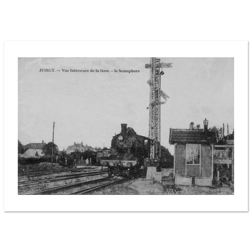 Jussey - Vue interieure de la Gare