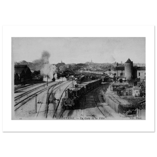 Angoulême - La Gare et la Ville