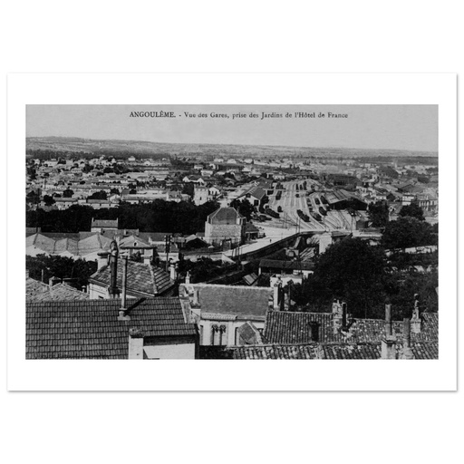 Angoulême - Vue des Gares, Prise des Jardins de l'Hotel de France