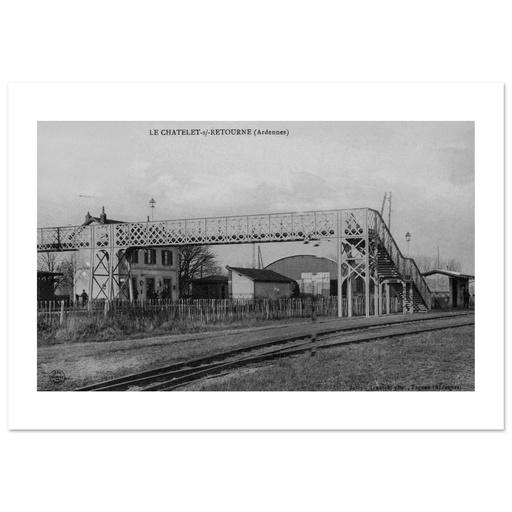 Châtelet-sur-Retourne - La gare et la passerelle