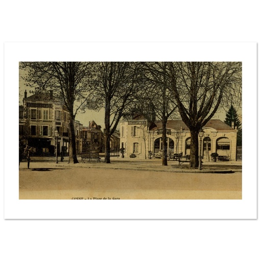 Cosne sur Loire - La place de la Gare