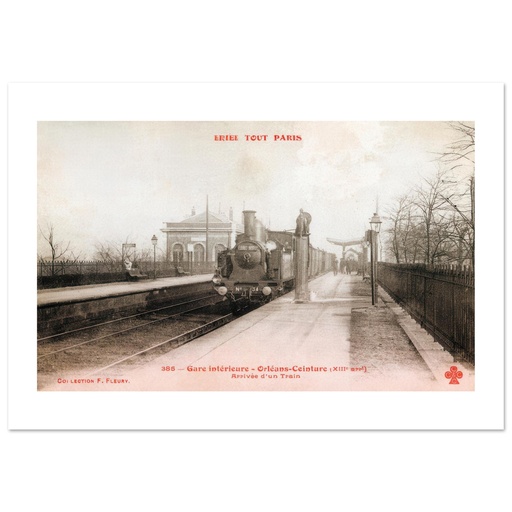 Gare interieure -Orleans-Ceinture (13e). Arrivee d'un train