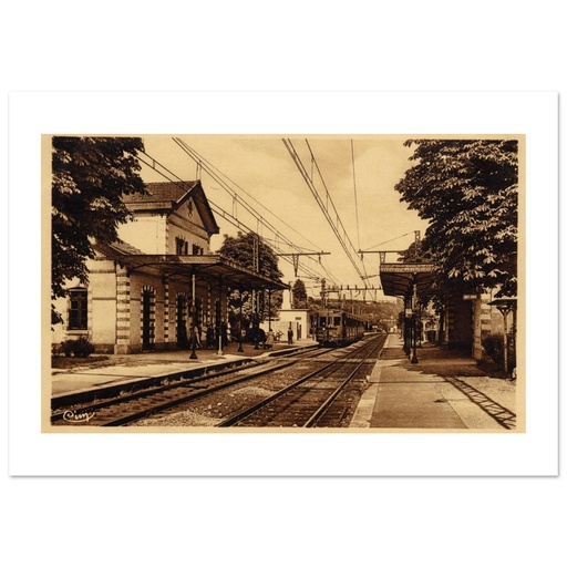 Jouy sur Josas - La Gare SNCF sur la ligne Versailles-Juvisy