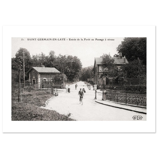 Saint-Germain-en-Laye: Entrée de la Forêt au Passage à Niveau
