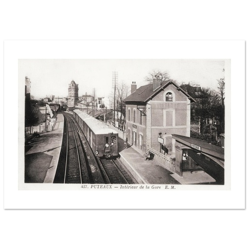 Puteaux - interieur de la gare